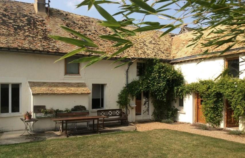 Saint-Lubin-de-la-Haye Lilac Cottage מראה חיצוני תמונה